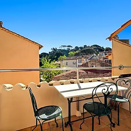 Hotel Charming - 1br- 2*