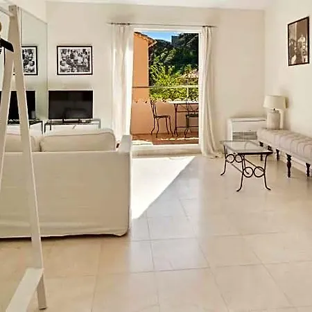 Charming - 1br-